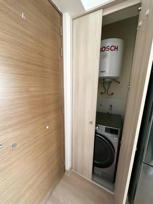 Home Cavero, Moderno Y Completo Departamento Ліма Екстер'єр фото